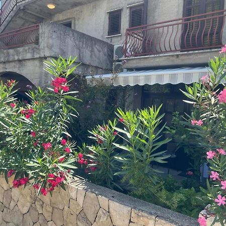 Guesthouse Klecak ซัฟทัท ภายนอก รูปภาพ